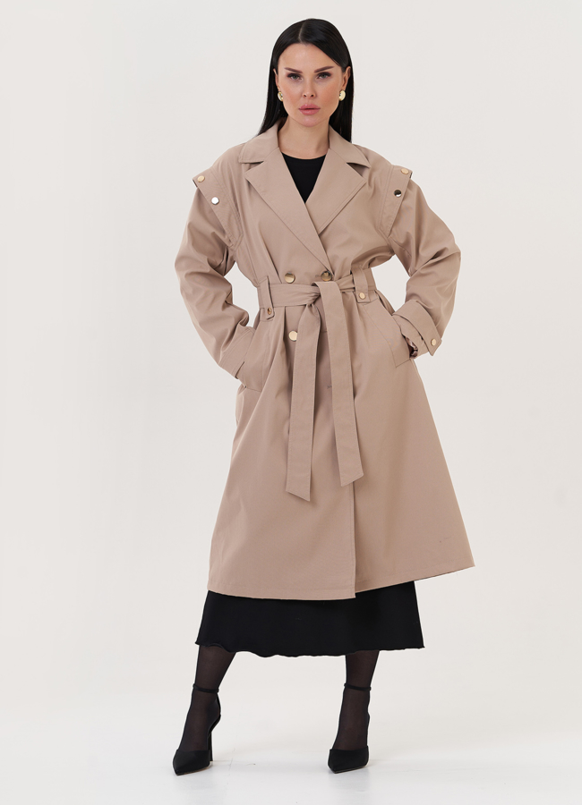 Классический плащ бежевого цвета модель № 27018 меха малина