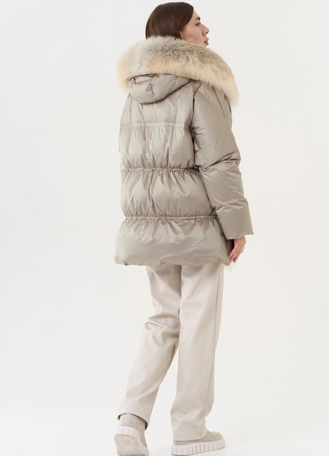 Пуховик женский с капюшоном  модель № 25939 универмаг малина