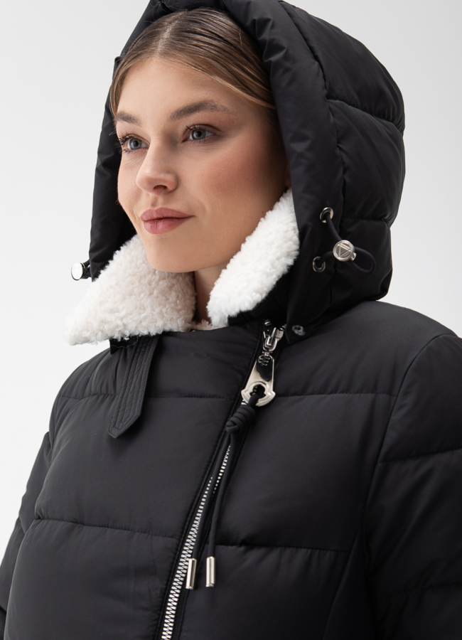 Комбинированный женский пуховик с капюшоном модель № 28392 универмаг малина