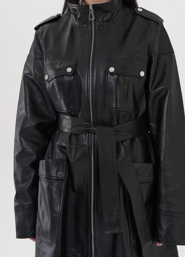 Плащ из натуральной кожи черного цвета модель № 26954 универмаг малина