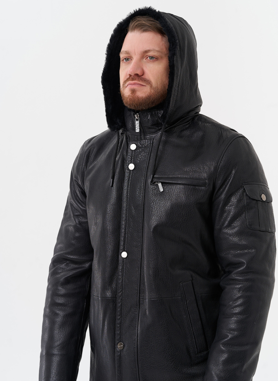 Мужская дубленка черного цвета 