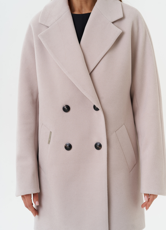 Двубортное светлое пальто модель № 28089 универмаг малина