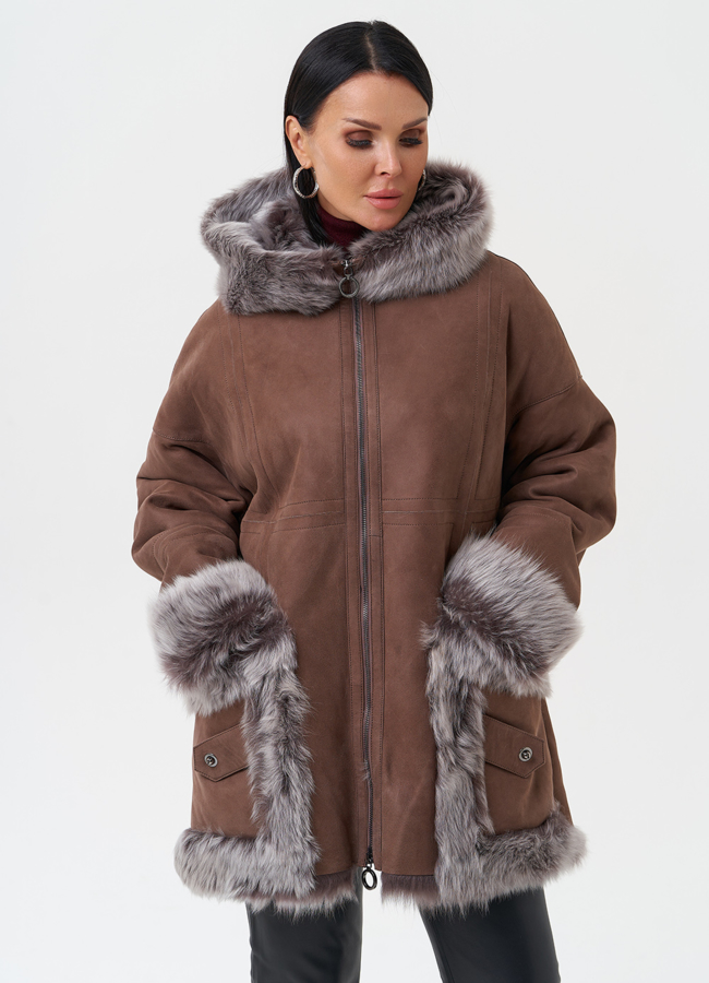 Натуральная дубленка с капюшоном модель № 28700 в кредит