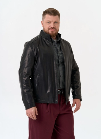 Мужская куртка из натуральной кожи черного цвета фото