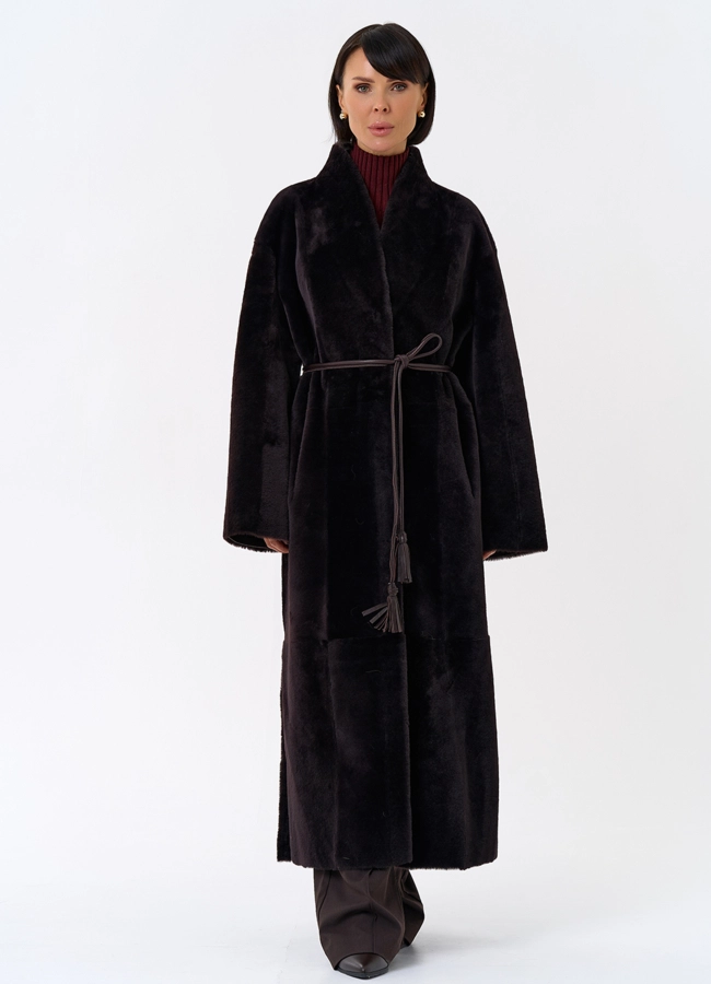 Женская двухсторонняя дубленка с декоративным поясом модель № 31853 меха малина